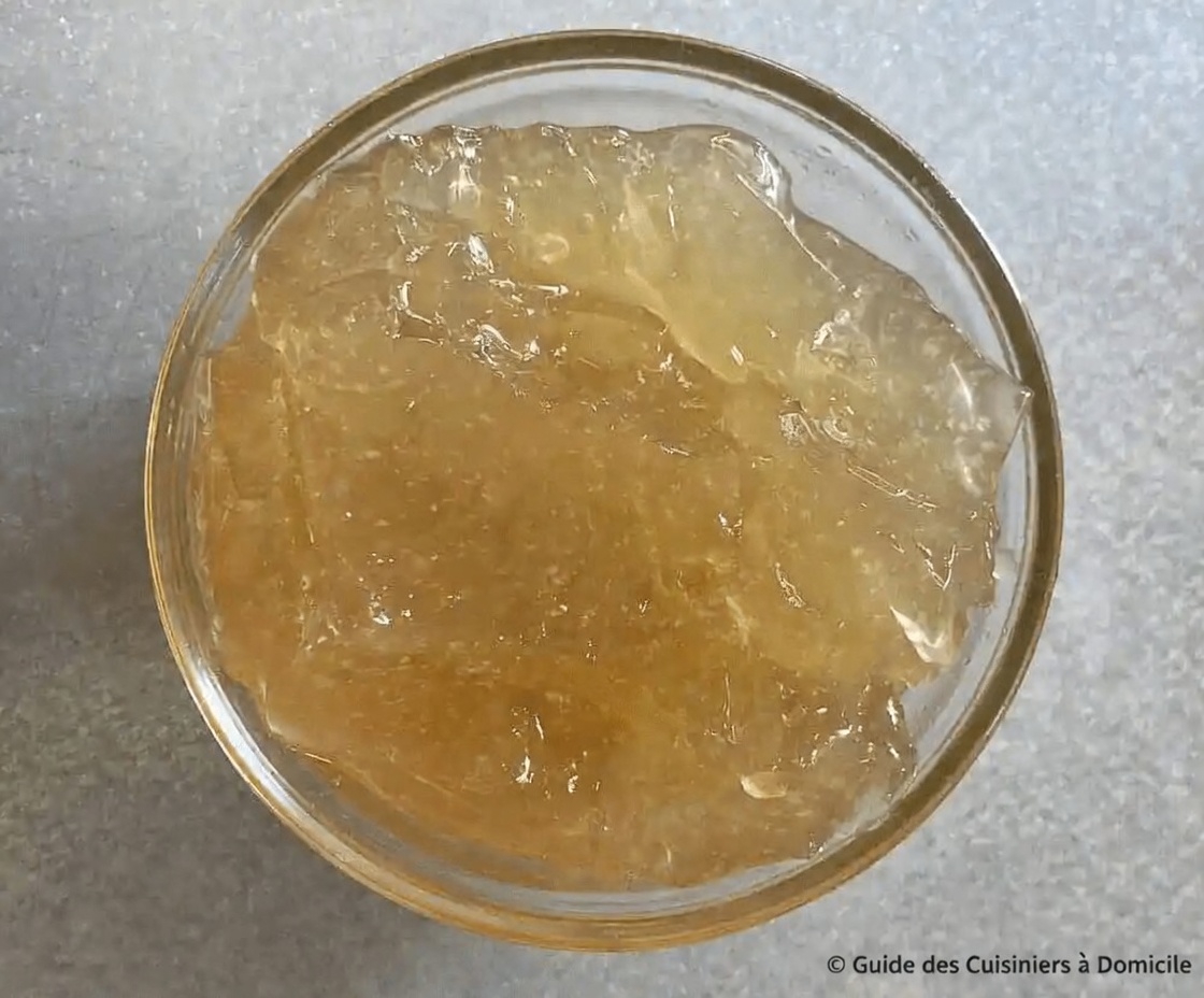 Comment cette simple habitude quotidienne peut favoriser le confort des genoux et la santé des articulations en vieillissant