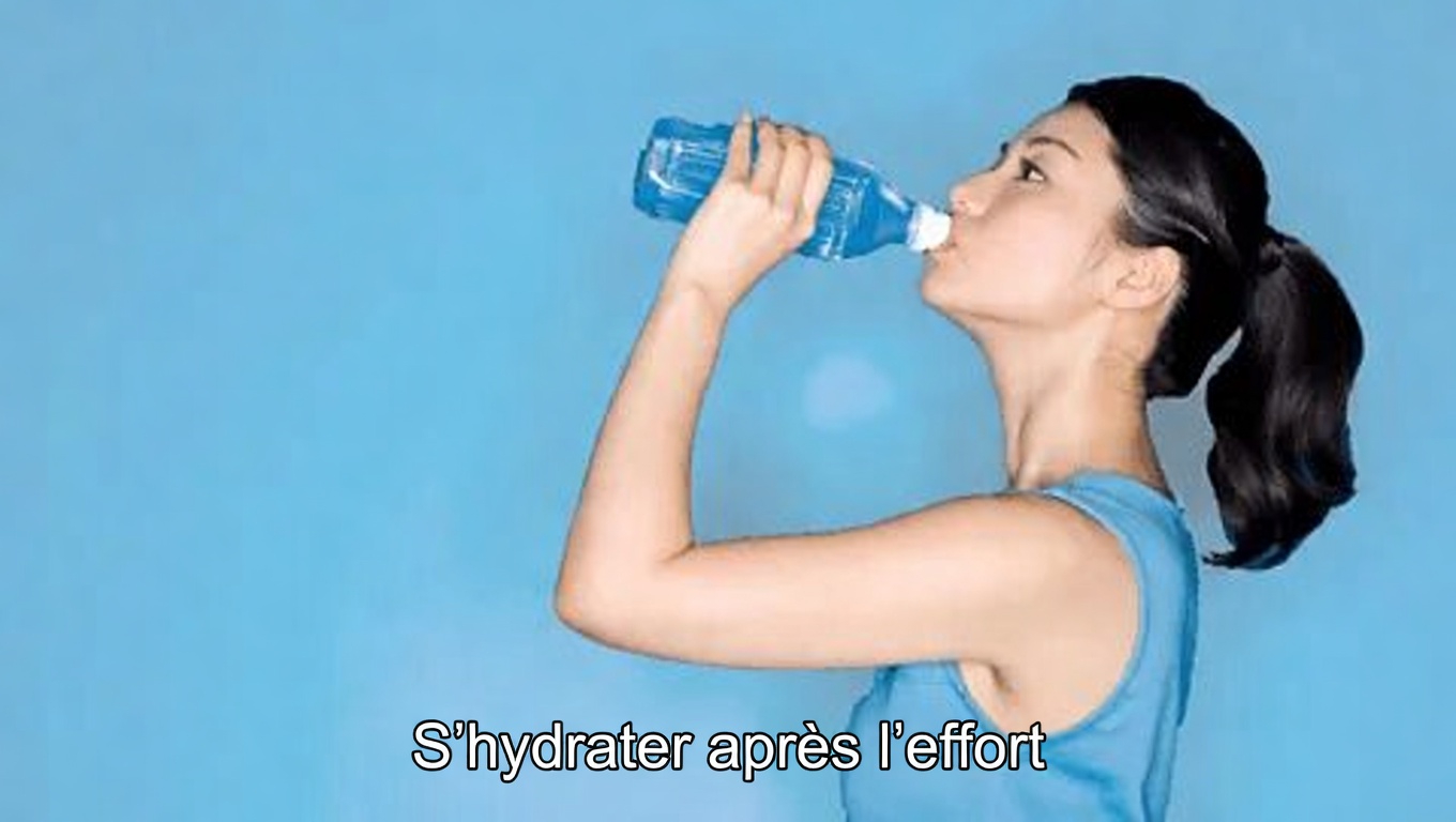 Boire de l’eau n’est pas la meilleure façon de rester hydraté : ce que les experts disent qu’il faut faire à la place