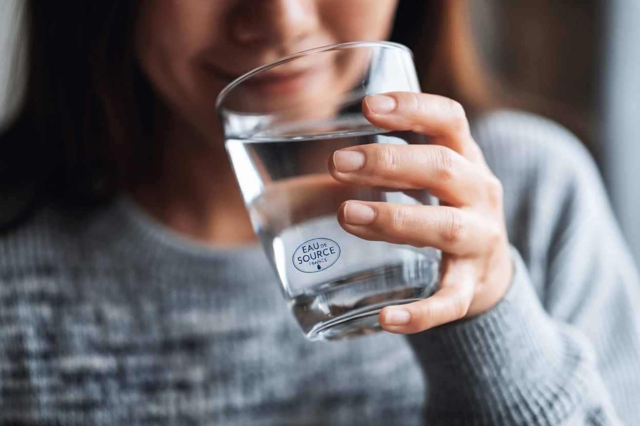 Découvrez 5 boissons simples que vous pouvez savourer chaque jour pour favoriser une bonne fonction rénale et une hydratation optimale