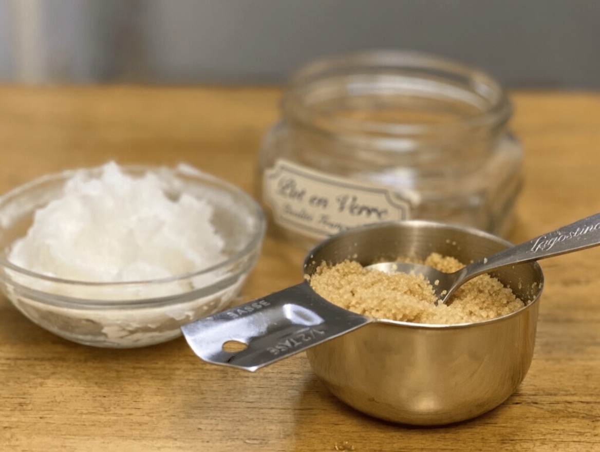 Comment adoucir des talons secs et douloureux grâce à cinq remèdes maison simples que vous pouvez essayer dès ce soir pour plus de confort