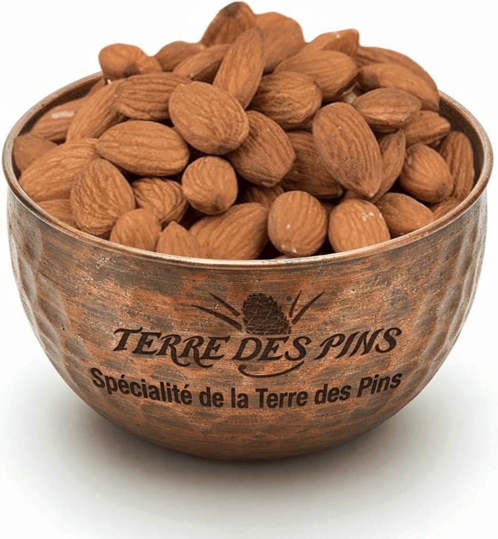 Découvrez les 3 fruits secs simples à consommer avant de dormir qui peuvent aider à réduire les épisodes de miction nocturne après 60 ans