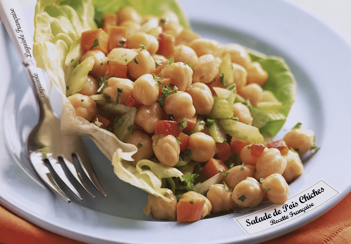 Découvrez comment l’intégration des pois chiches à vos repas quotidiens peut favoriser naturellement une fonction rénale saine et le bien-être général