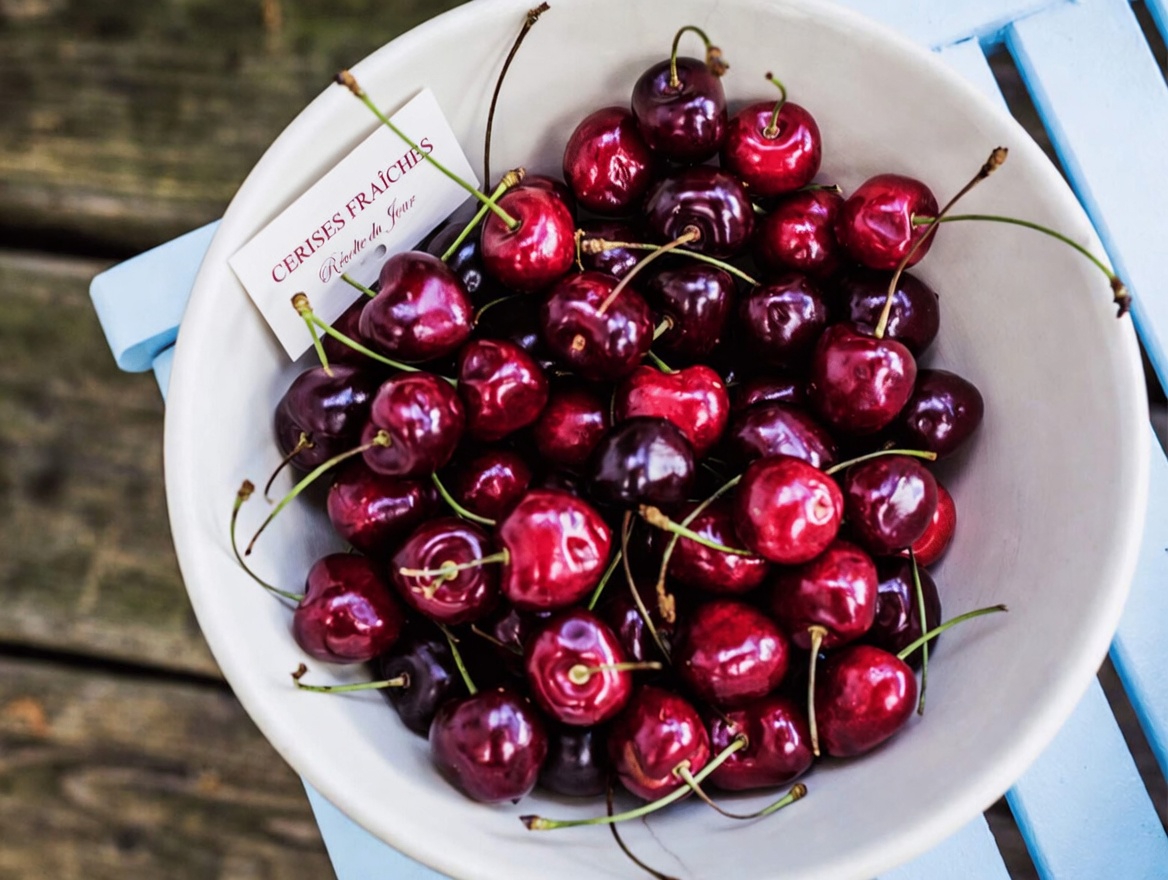 Douleurs articulaires ? Le guide ultime pour reconstruire naturellement vos articulations : 8 fruits puissants à connaître absolument !