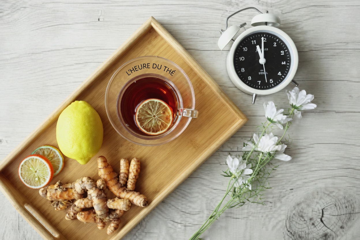 Ail, clous de girofle et gingembre : une approche naturelle pour favoriser la circulation et soulager l’inconfort des varices