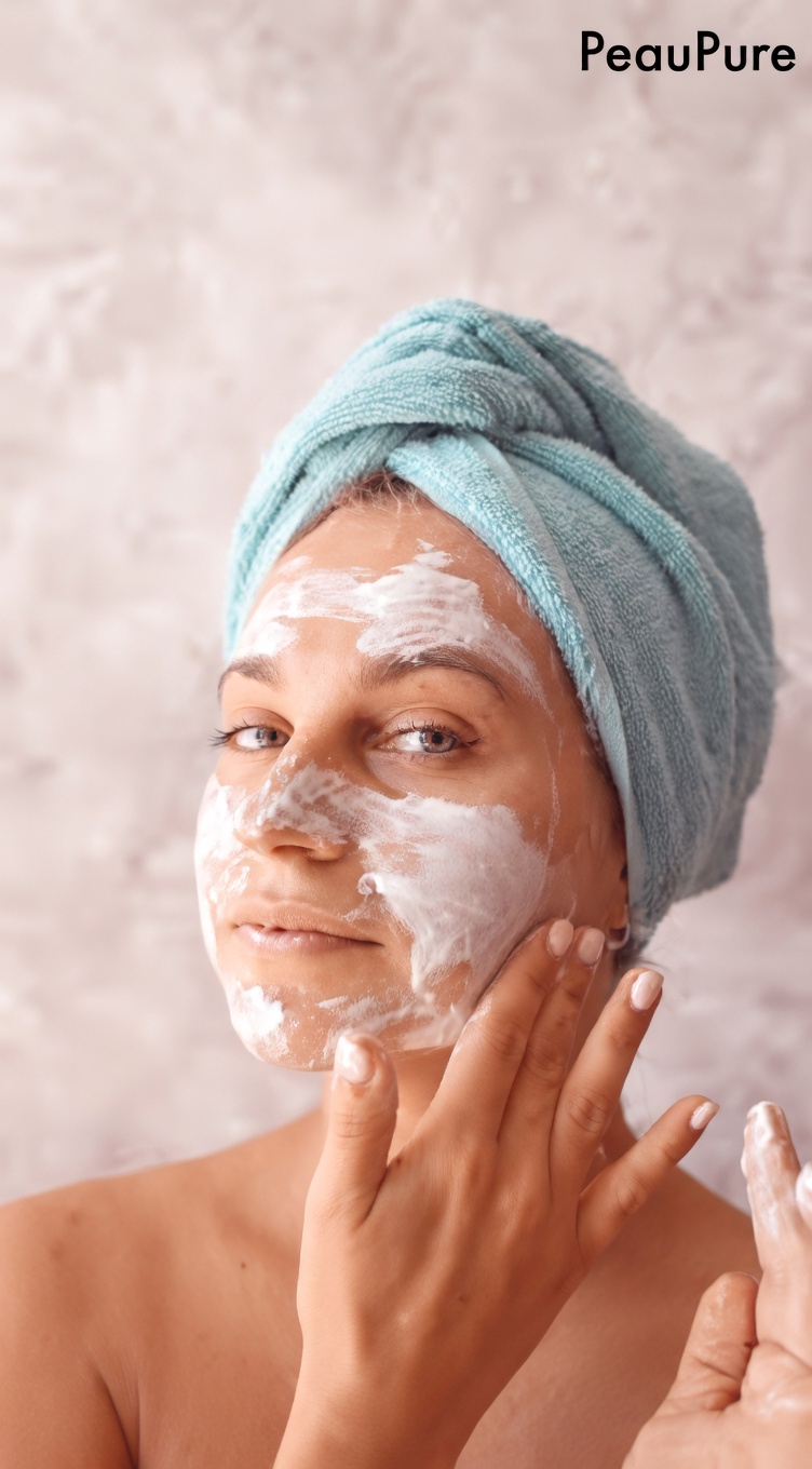 Pourquoi le dentifrice et le bicarbonate de soude contre les rides et les taches brunes ne sont pas le meilleur choix, et quelles habitudes douces pourraient aider à la place