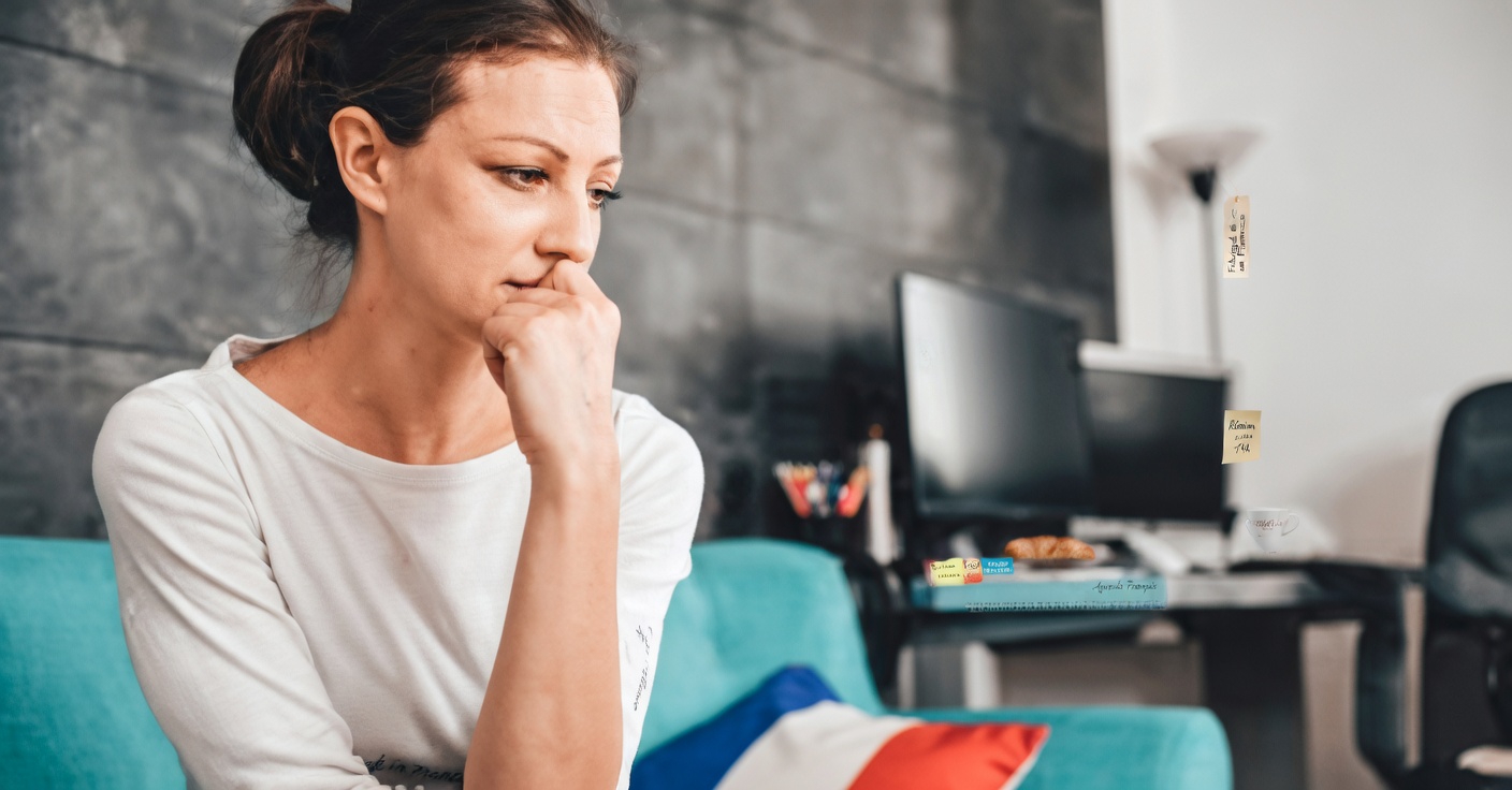 Plus de 60 ans ? 10 signes précoces de démence à ne jamais ignorer (repérez-les avant qu’il ne soit trop tard)