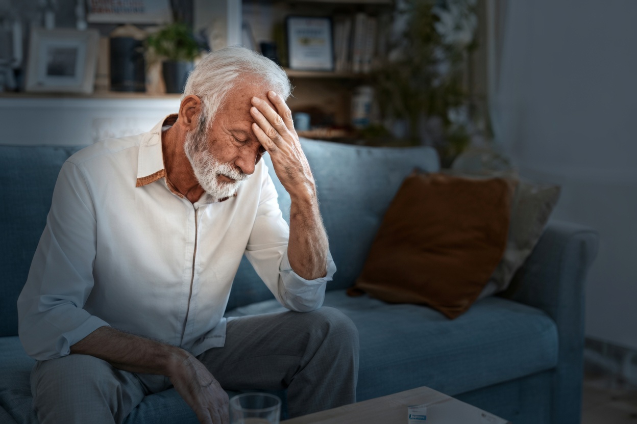 En tant que MÉDECIN de la PROSTATE, J’AVERTIS LES SENIORS : cette habitude augmente le volume de votre prostate !