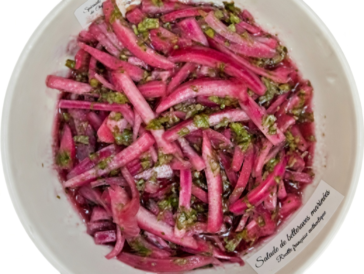 Poêlée méditerranéenne d’oignon rouge et de haricots noirs