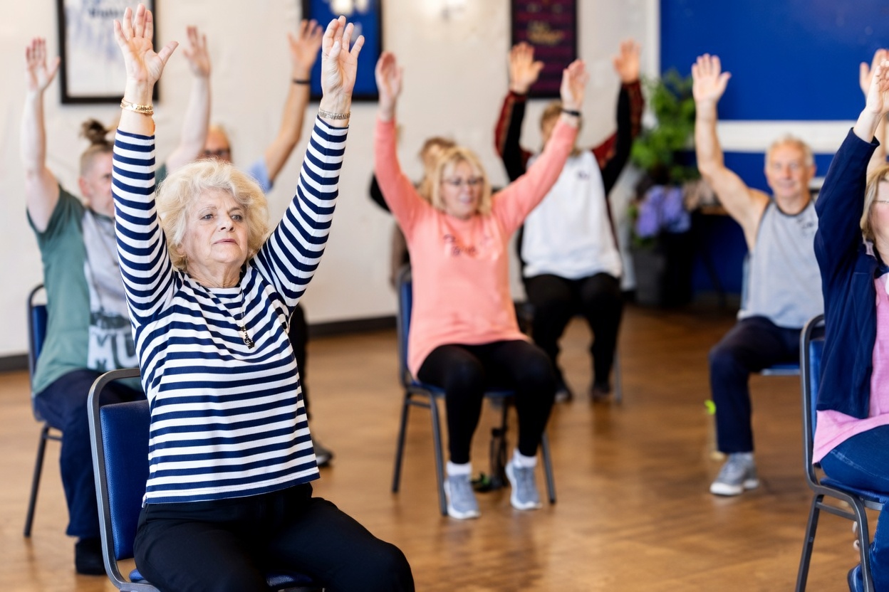 Oubliez la marche ! Faites plutôt ces 5 exercices après 60 ans — approuvés par les chirurgiens !