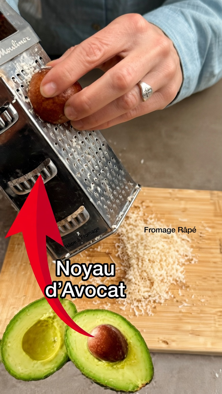 Les médecins sont stupéfaits par cet élixir de noyau d’avocat et d’hibiscus – pourrait-il transformer votre détox quotidienne ?