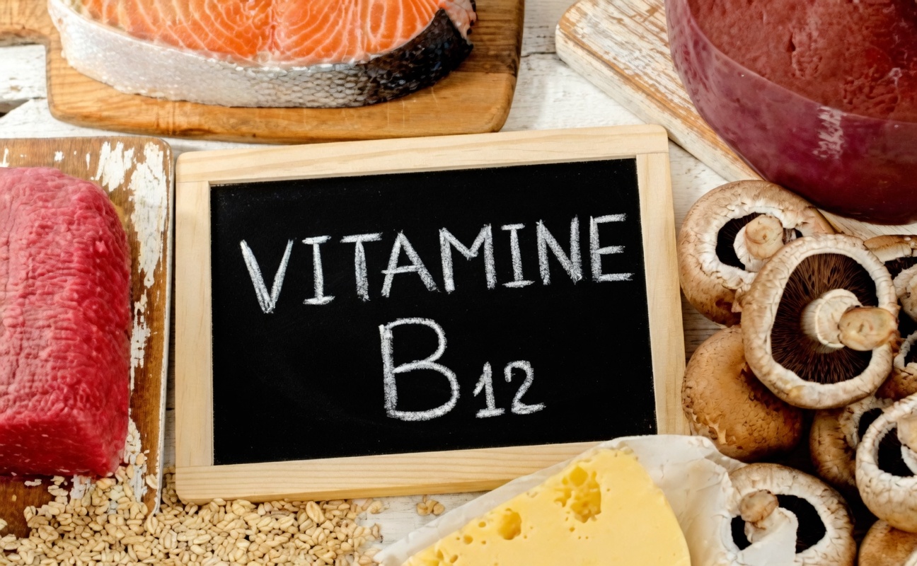 La seule vitamine que votre médecin ne vérifie jamais et qui détruit silencieusement votre nerf sciatique en ce moment