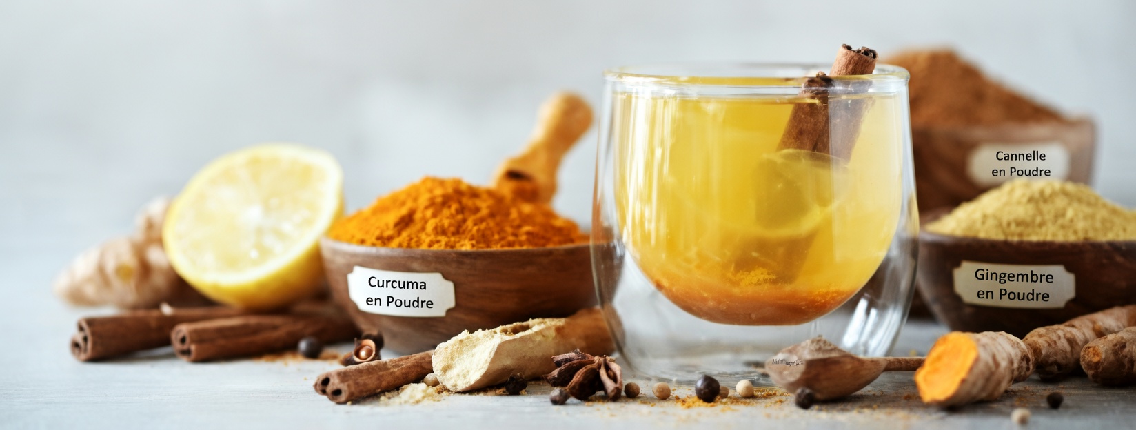 Ceci guérit votre thyroïde en seulement 3 jours ! | La formule de bain au curcuma de Barbara O’Neill