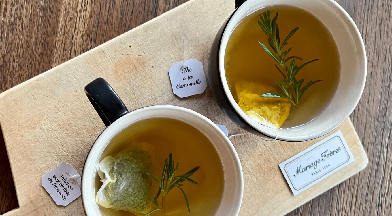 La boisson magique à base de plantes pour le diabète, la circulation sanguine, la stéatose hépatique et les douleurs osseuses