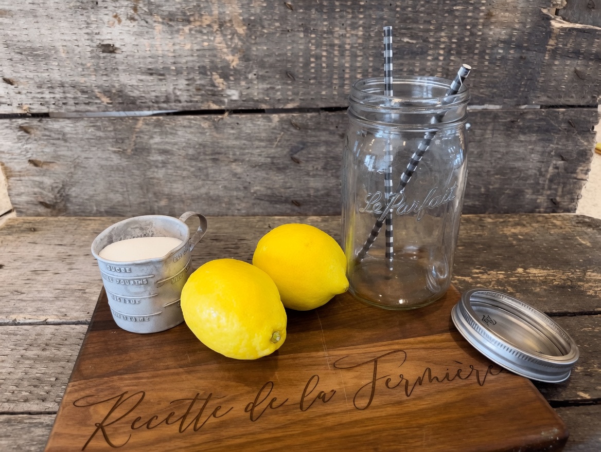 Découvrez 13 erreurs courantes que vous faites peut-être dans votre routine d’eau citronnée et des moyens simples de les corriger