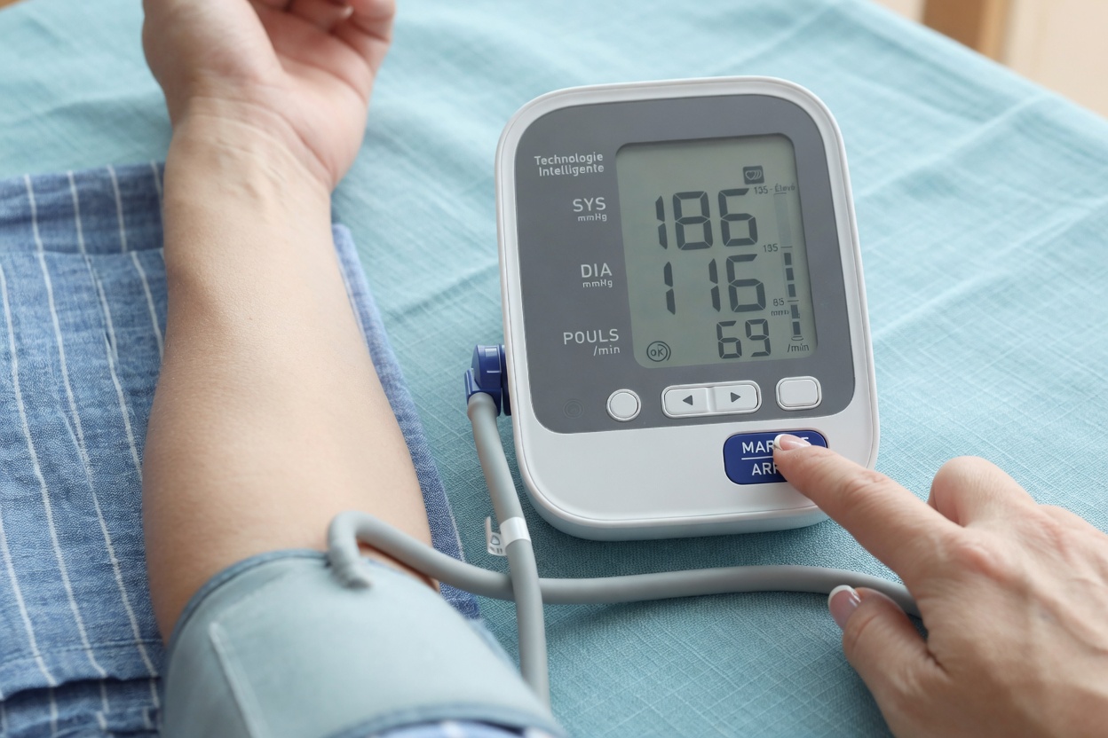 15 signes d’alerte rénaux courants que beaucoup de gens ressentent – pourquoi il est important de les reconnaître tôt