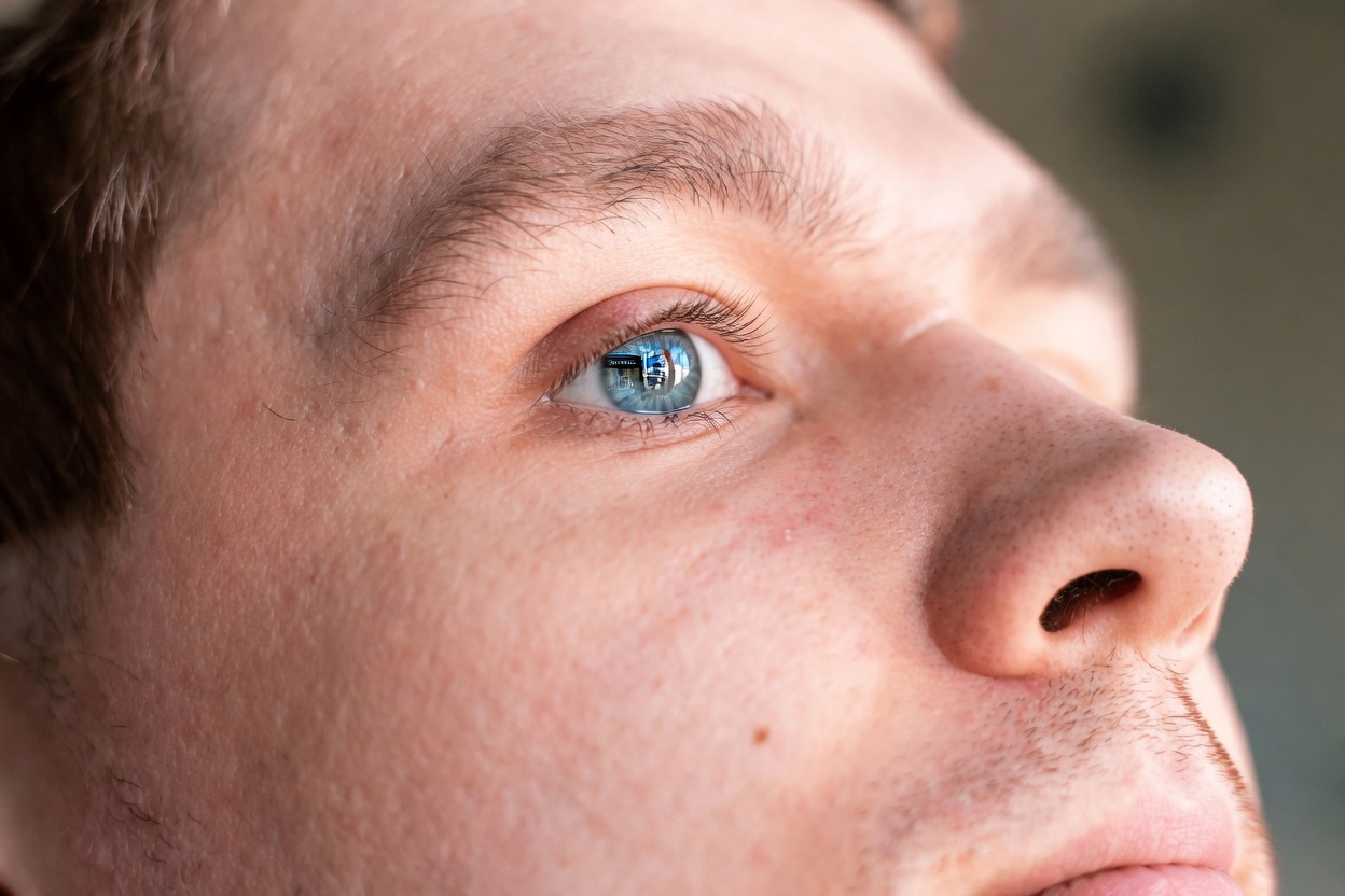 Guide sûr et pratique pour soigner un orgelet et un chalazion à domicile