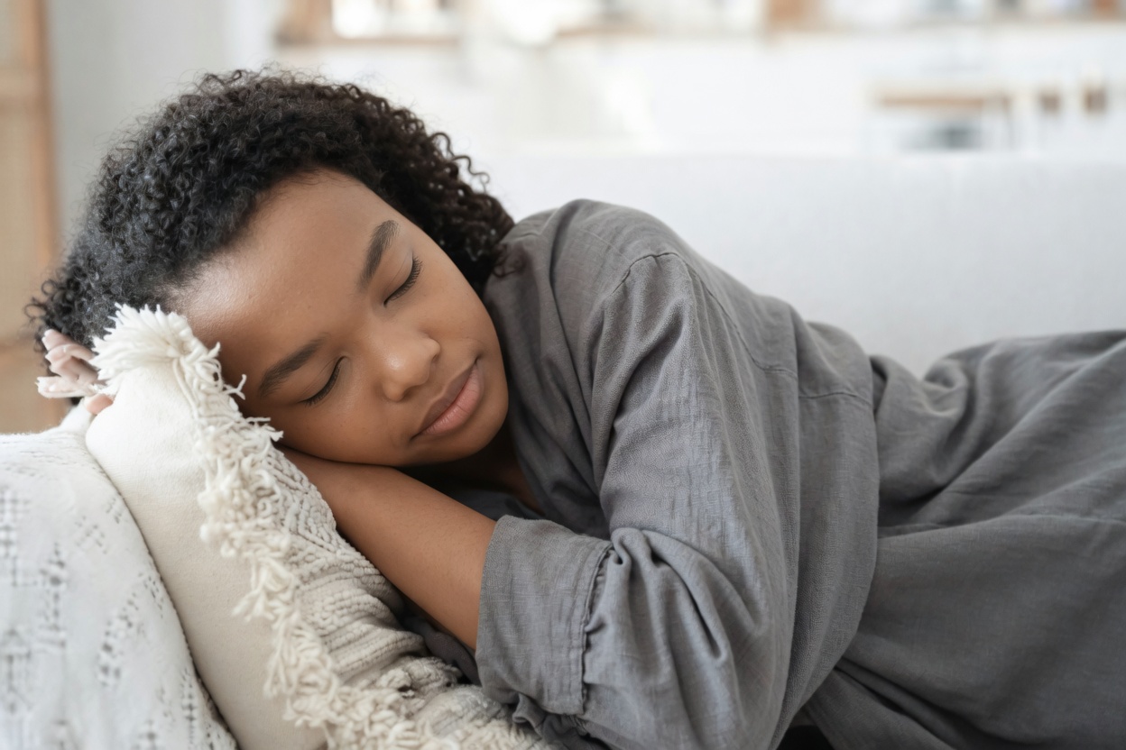 Ménopause précoce : 10 signes courants à reconnaître avant 45 ans (et que faire ensuite)