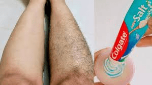 Explorer une astuce naturelle populaire d’épilation : oignon et dentifrice