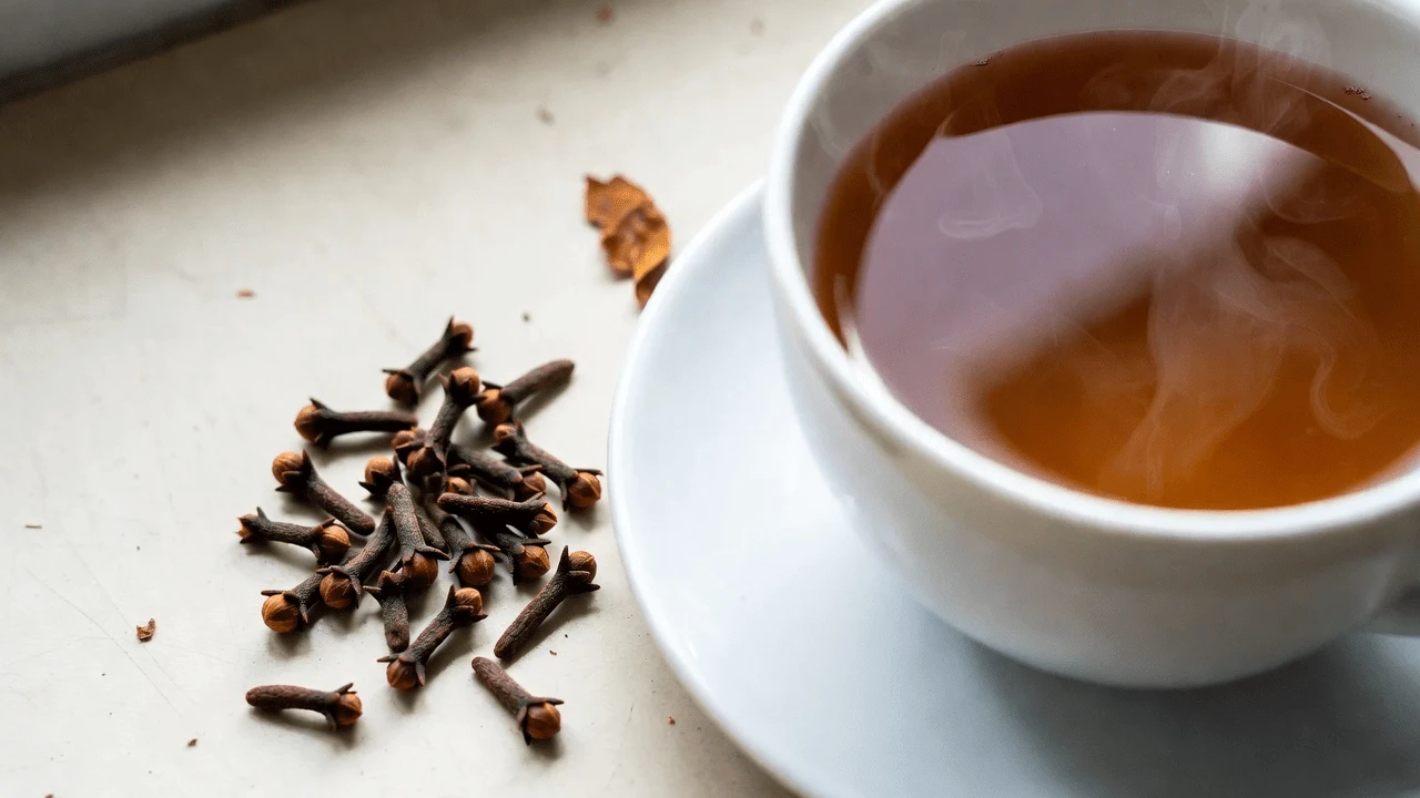 La graine puissante derrière une boisson ancestrale : comment les clous de girofle peuvent soutenir la circulation et la santé métabolique